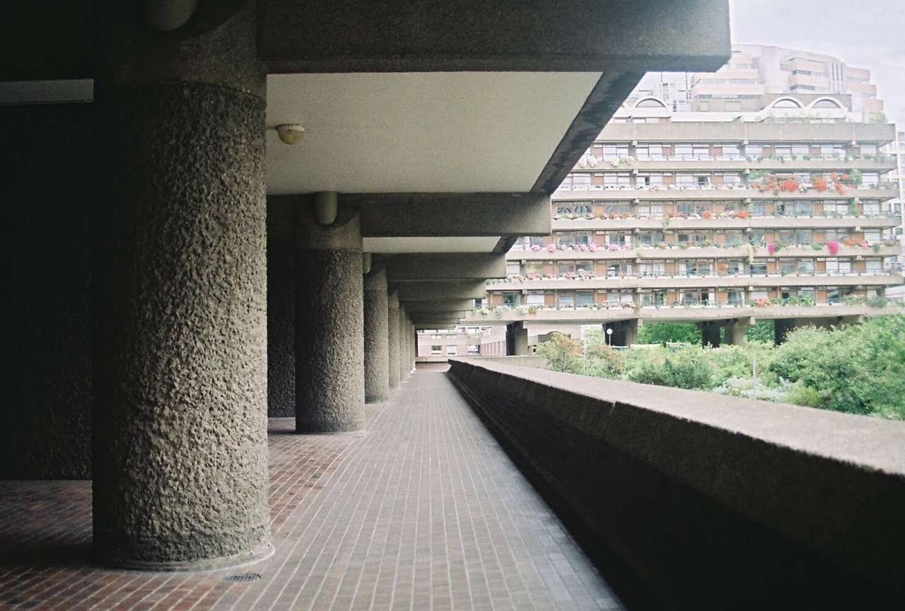 Archillect ID 378577