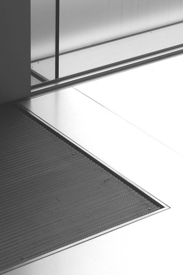 Archillect ID 378596