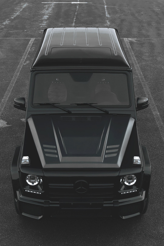 Archillect ID 378785