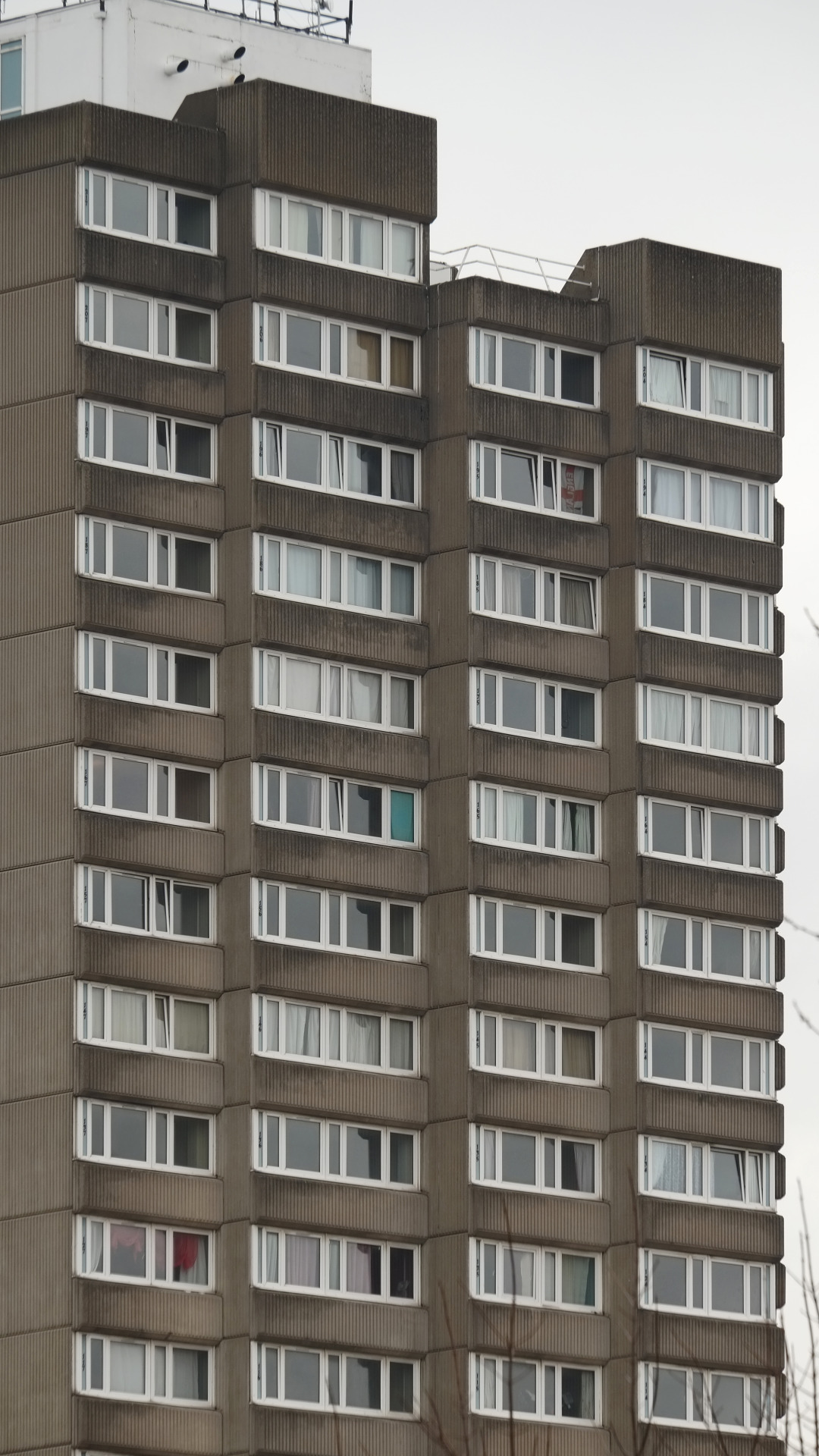 Archillect ID 378792