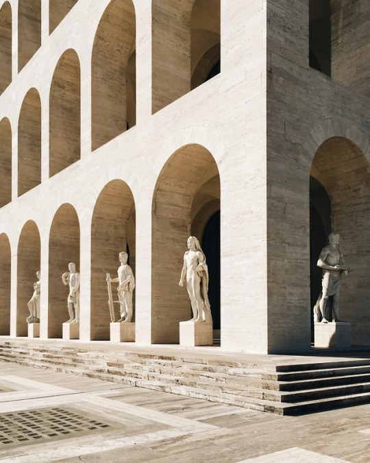 Archillect ID 378820