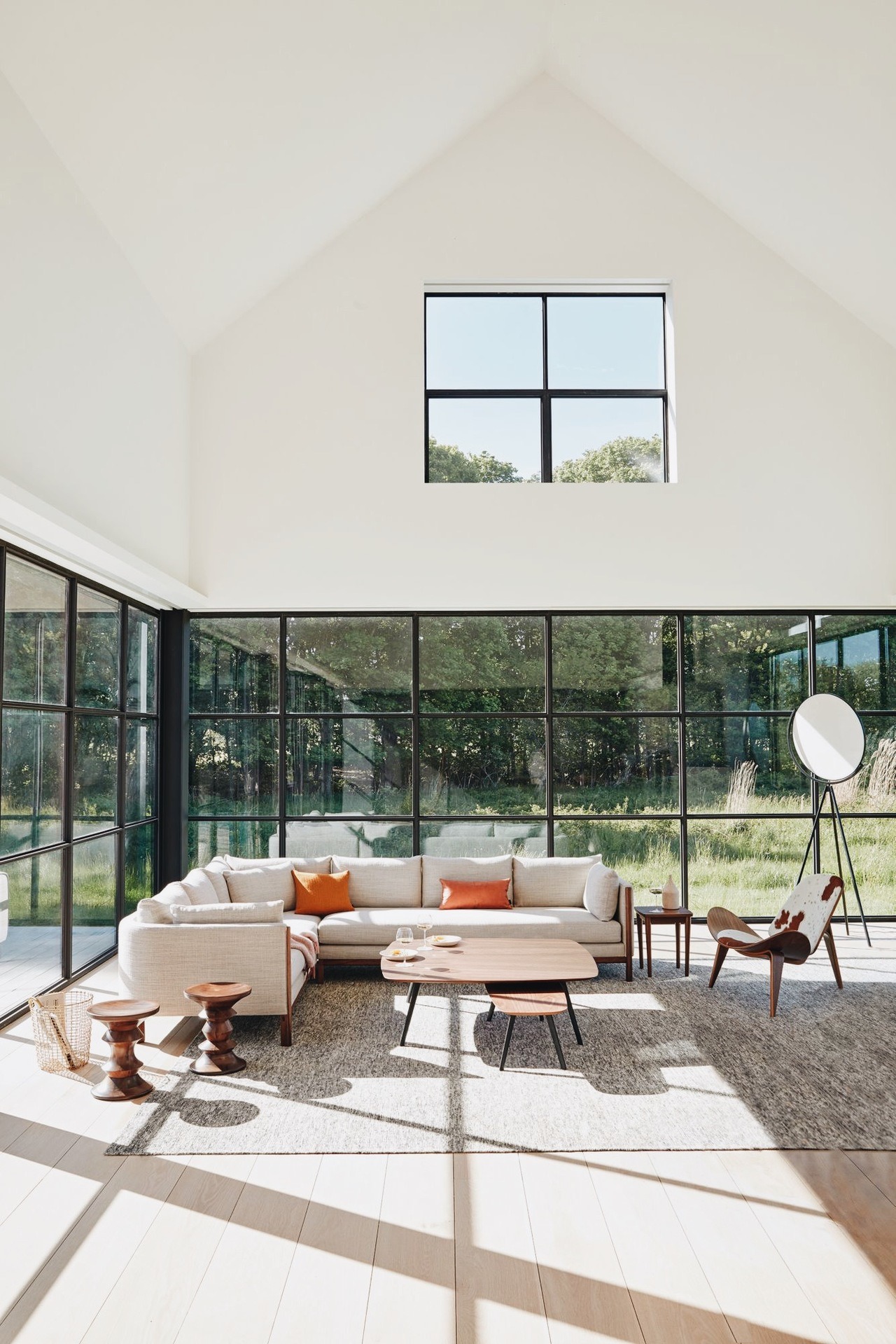 Archillect ID 378881