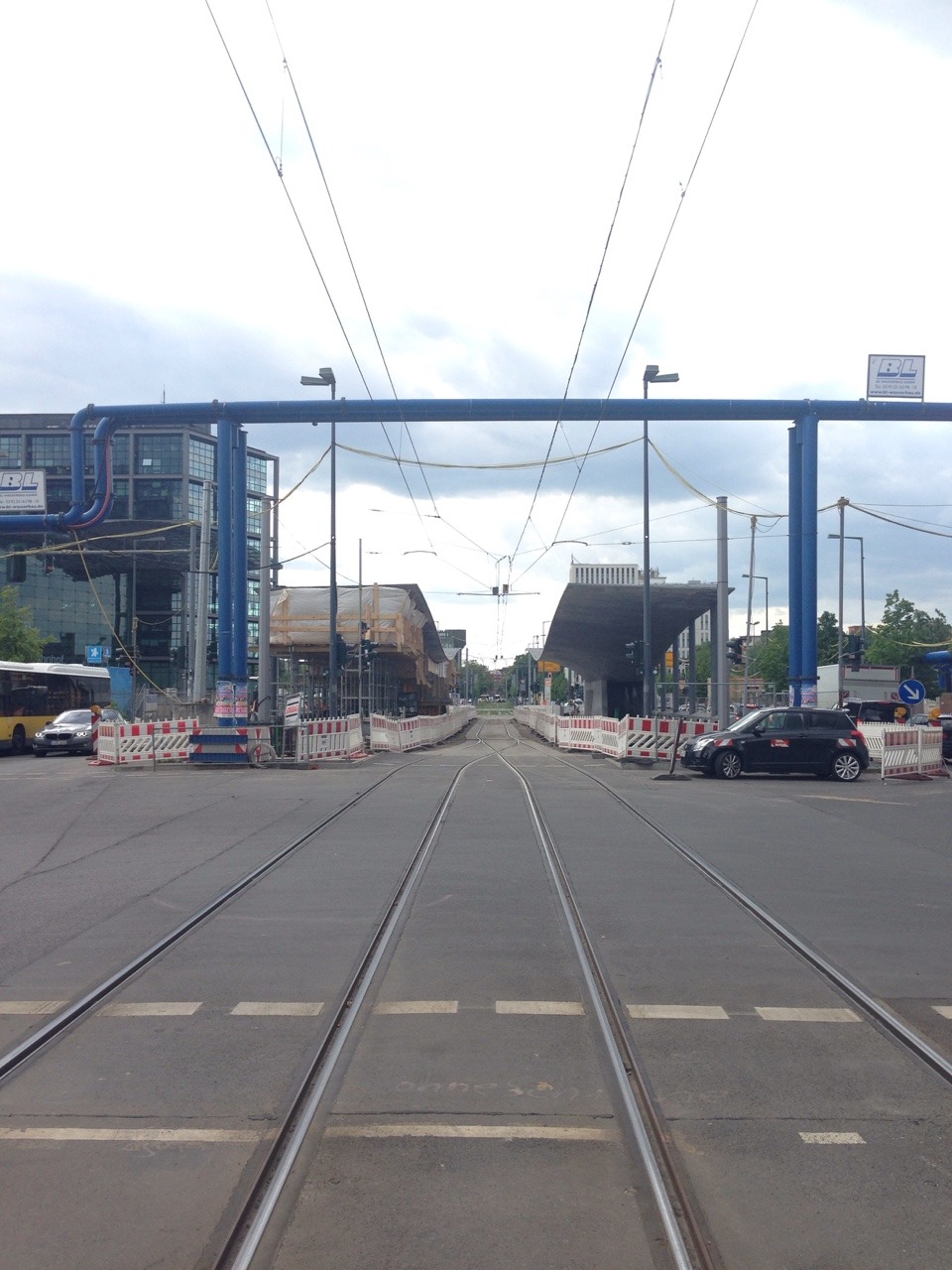 Archillect ID 378884