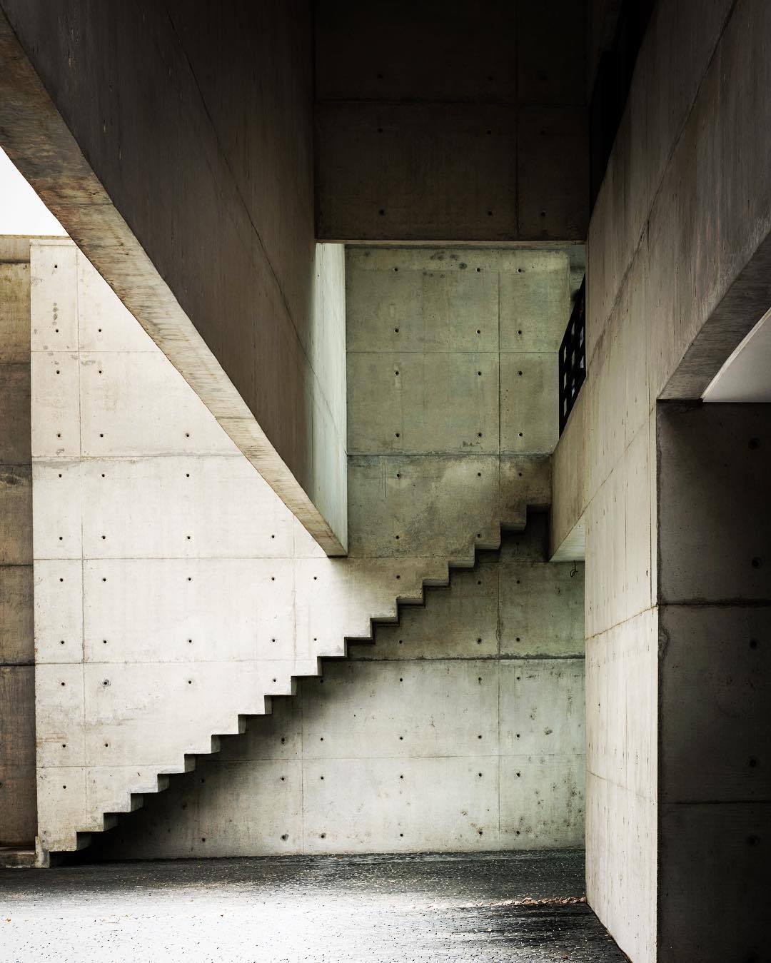 Archillect ID 378917