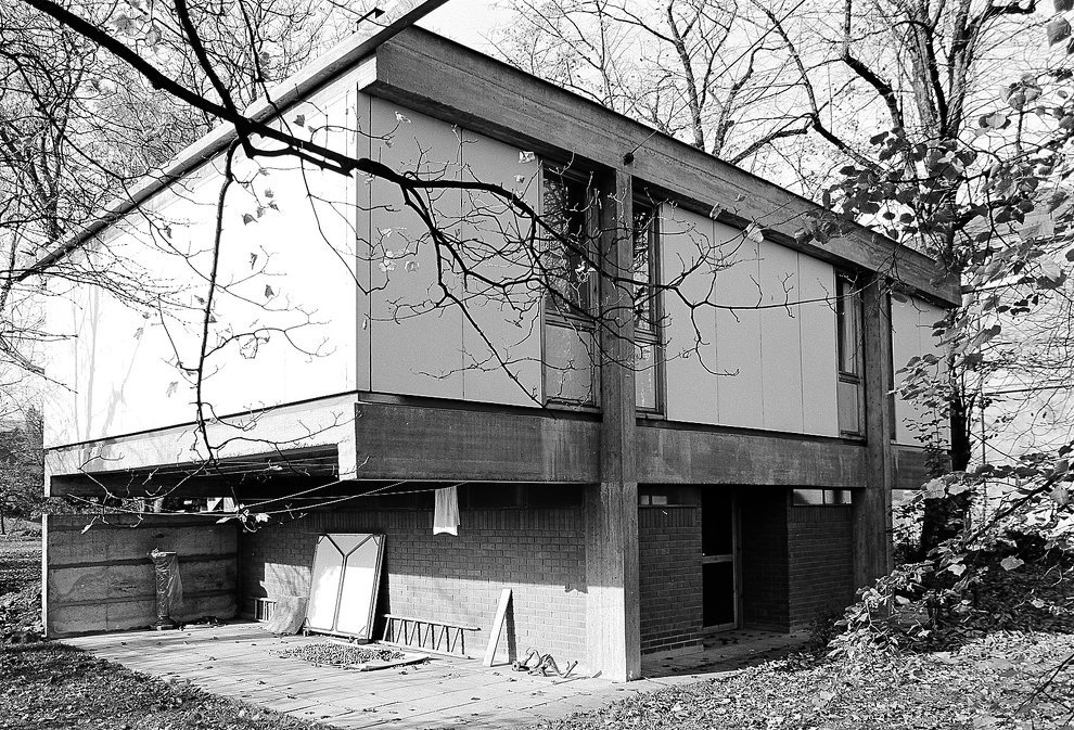 Archillect ID 378950