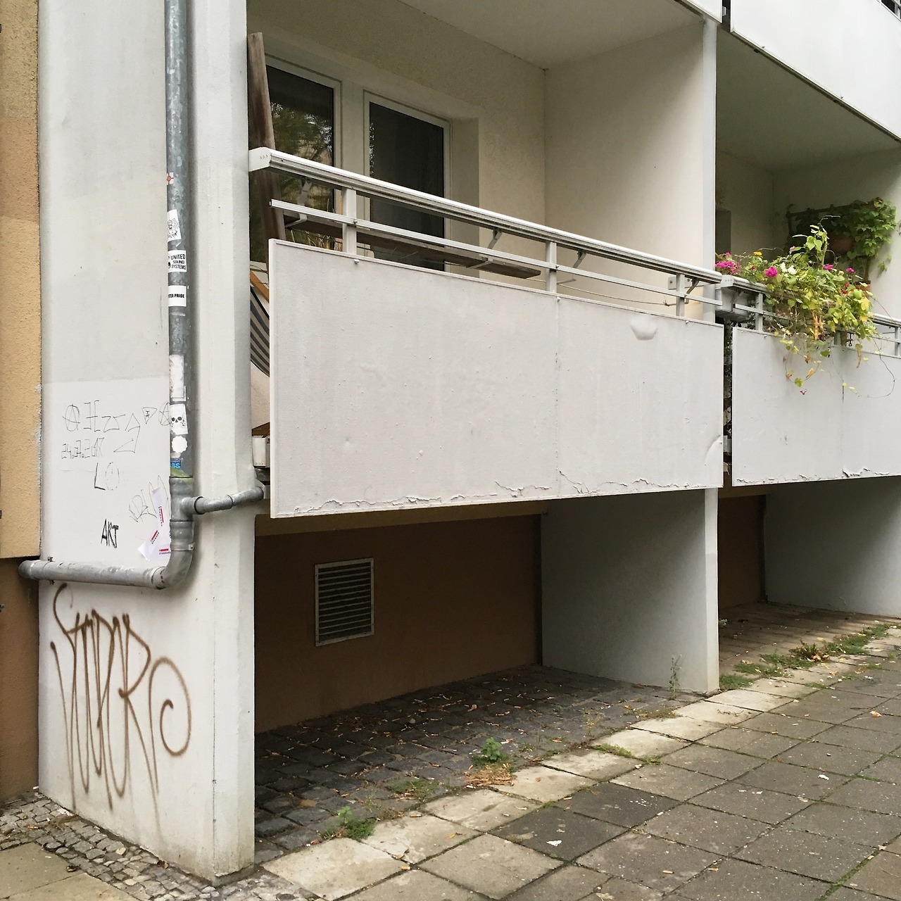 Archillect ID 378984