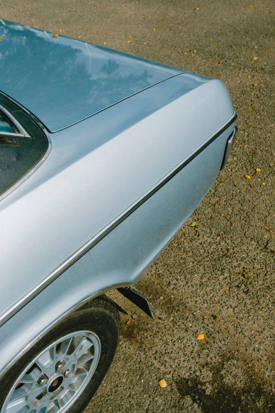 Archillect ID 379010