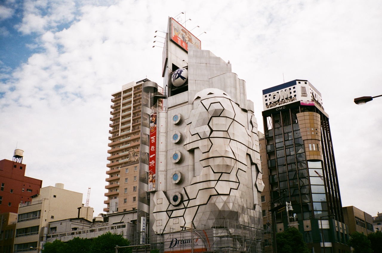 Archillect ID 379032