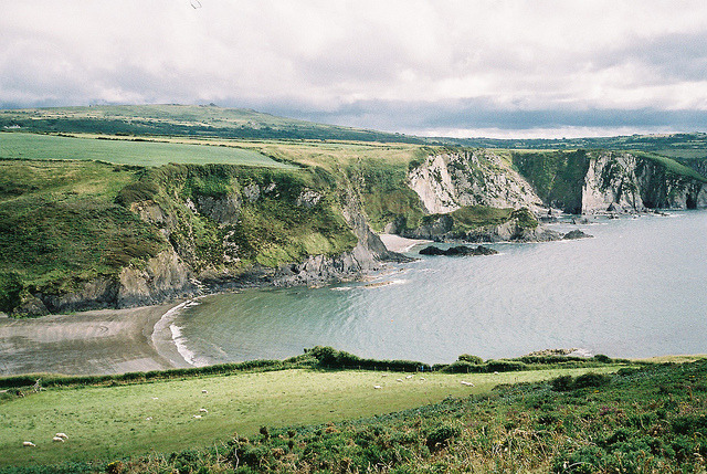 Archillect ID 379278