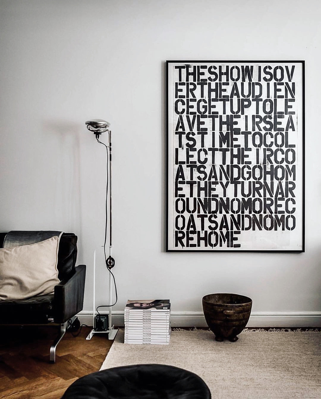 Archillect ID 379280