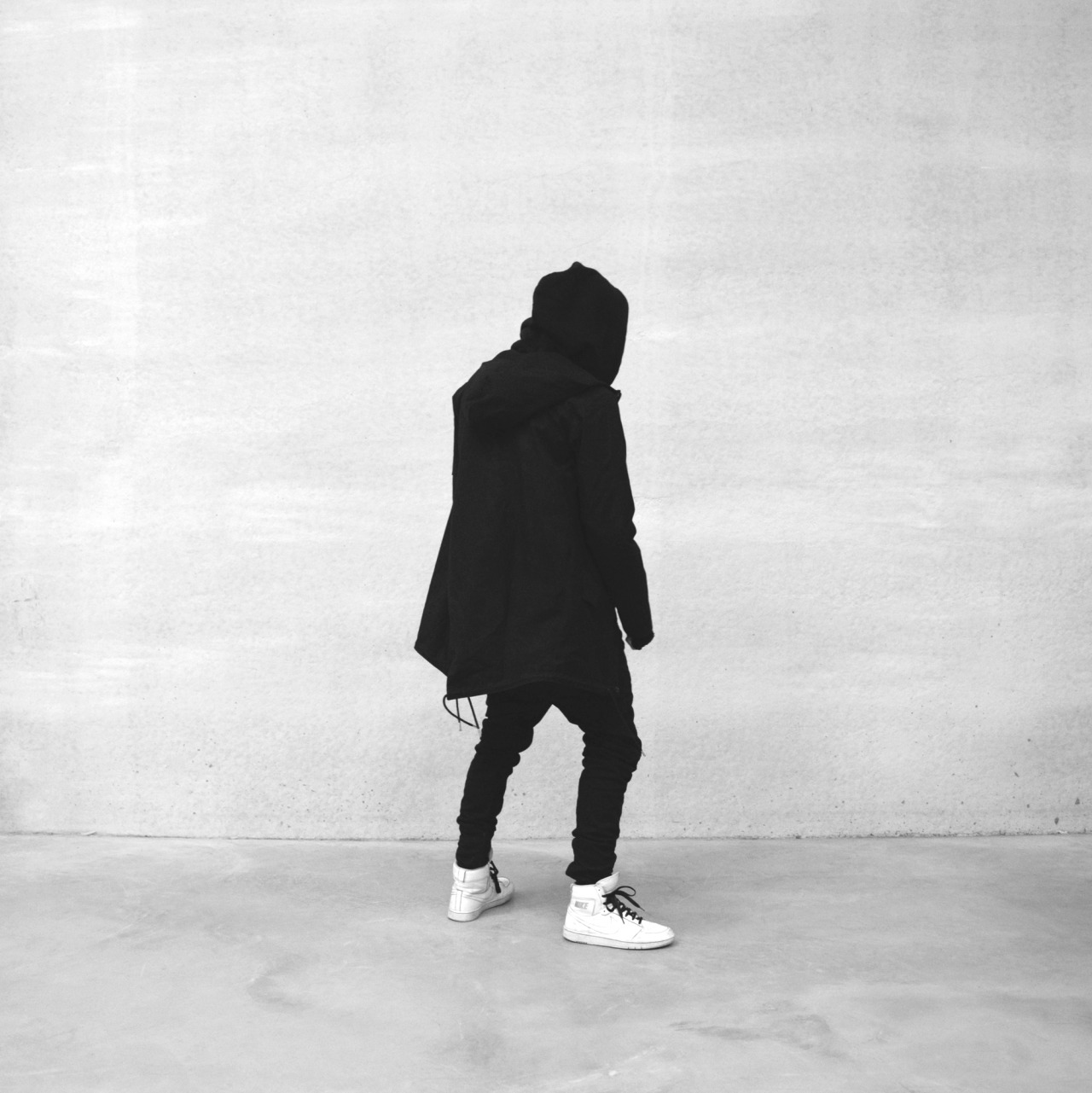 Archillect ID 379285