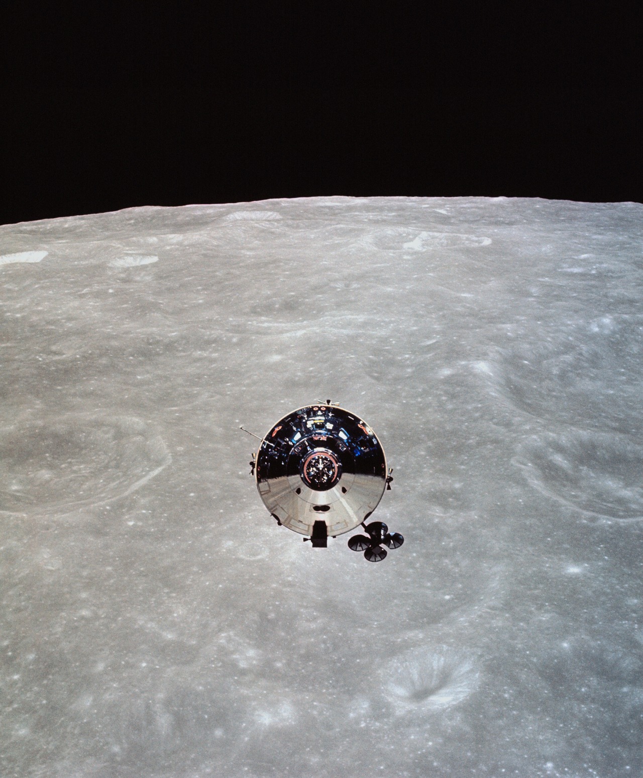 Archillect ID 379429