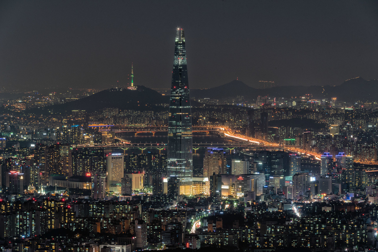 Archillect ID 379442