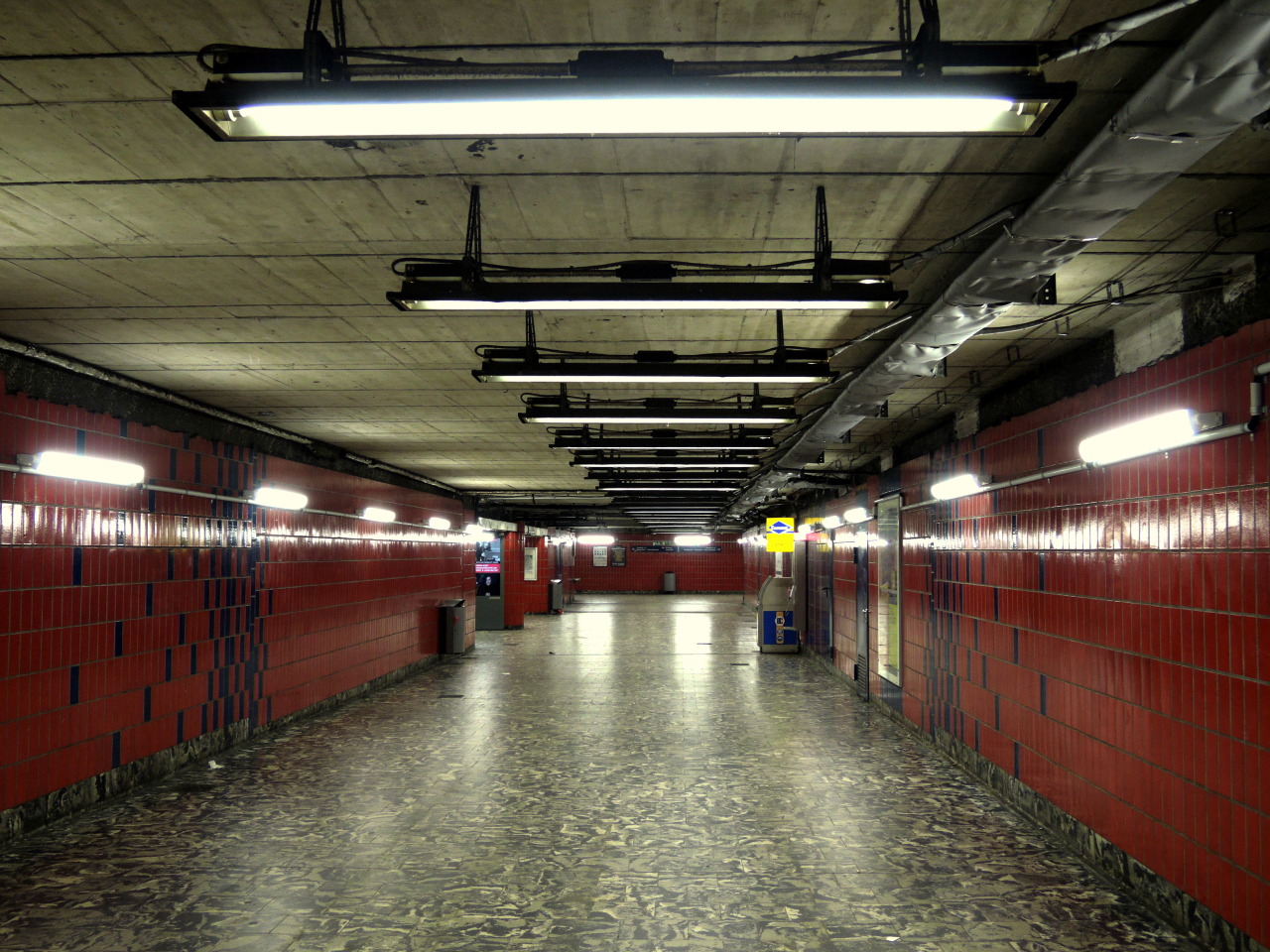 Archillect ID 379485