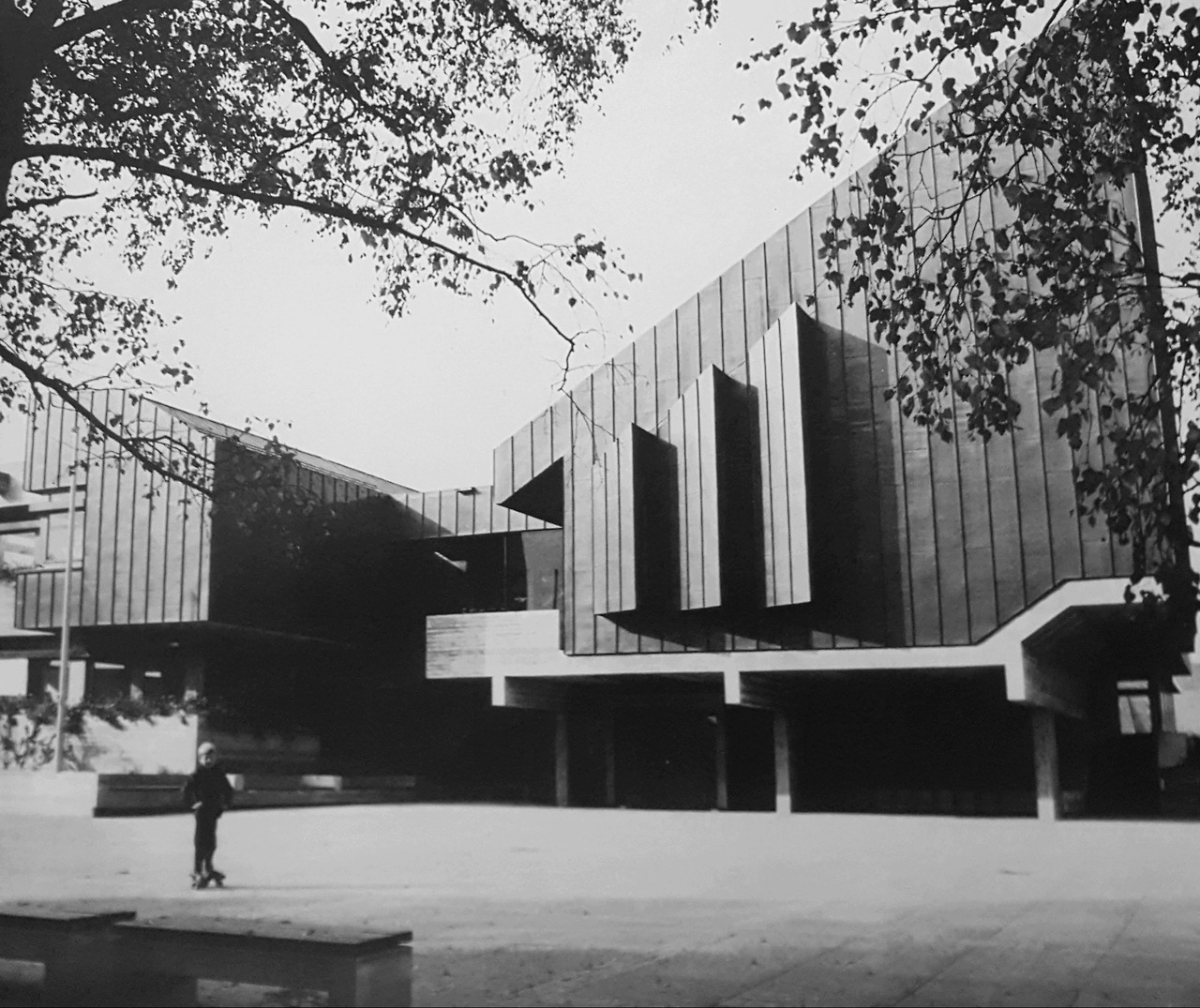 Archillect ID 379678