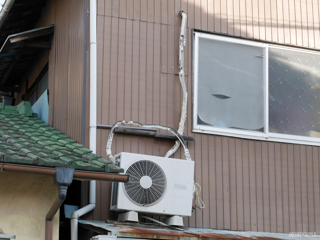 Archillect ID 379685