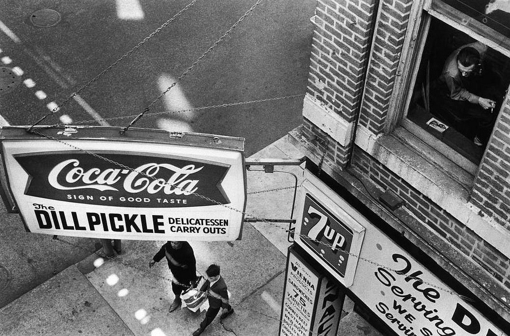 Archillect ID 379724