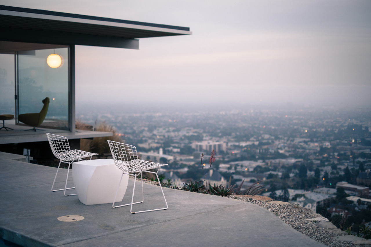 Archillect ID 379870