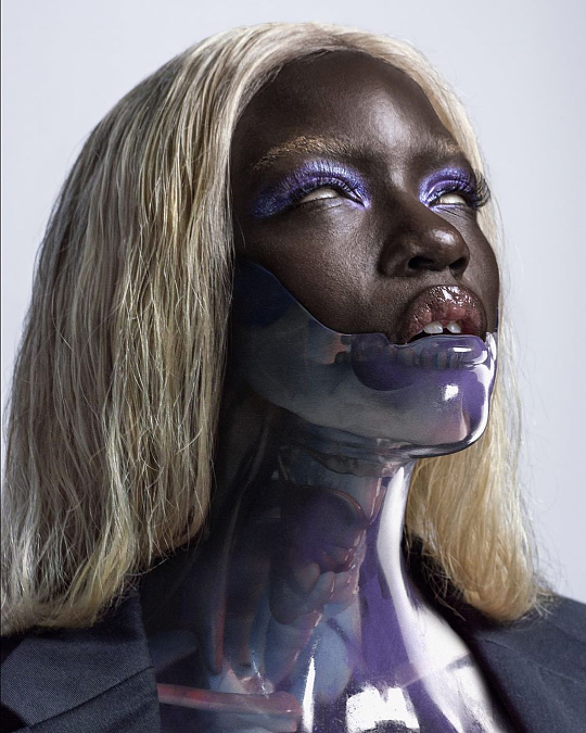 Archillect ID 379875