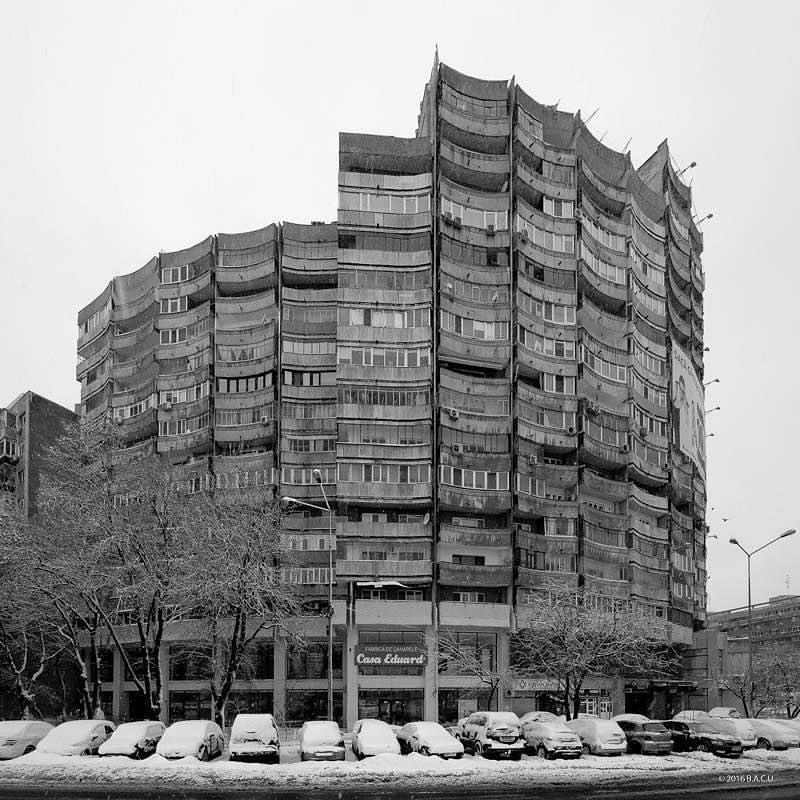 Archillect ID 379882