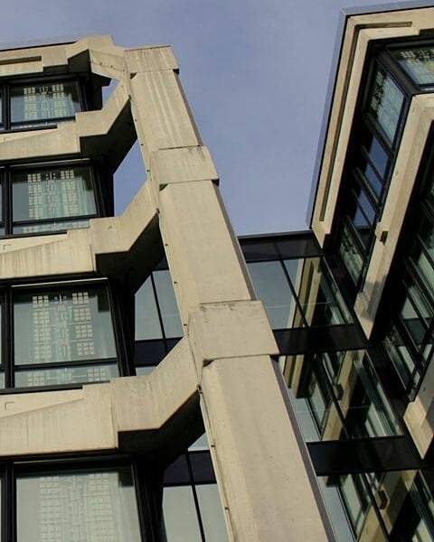 Archillect ID 379887