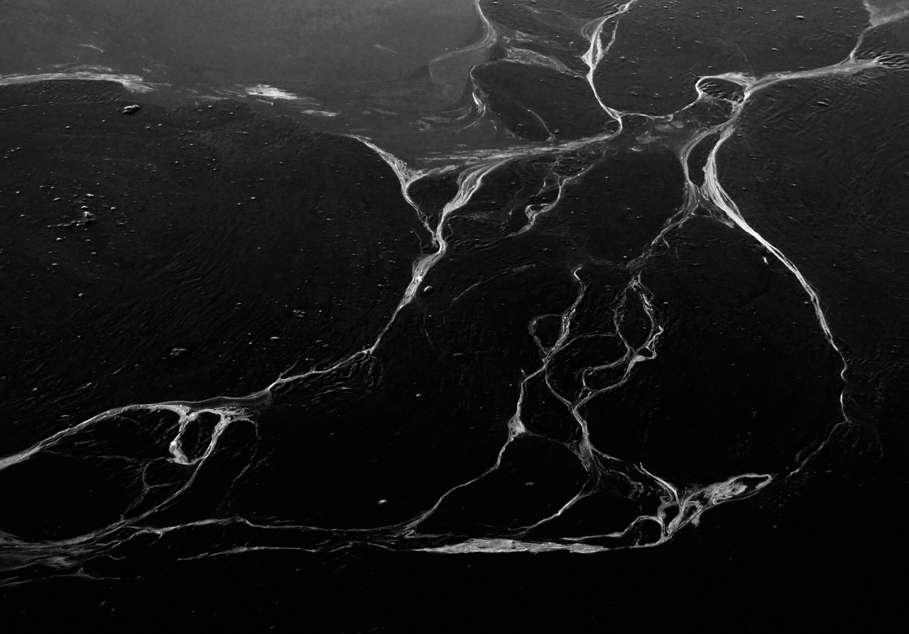 Archillect ID 379890