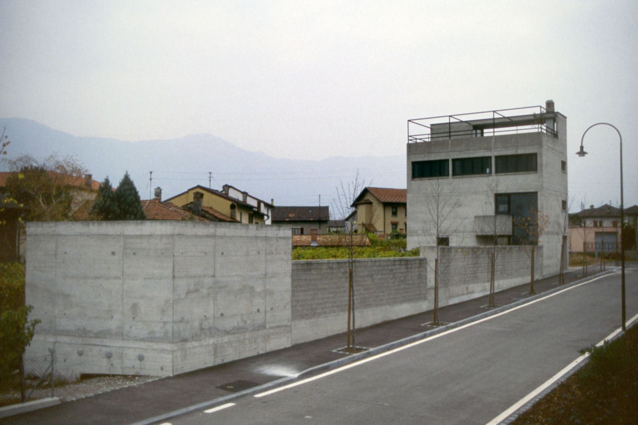 Archillect ID 380098