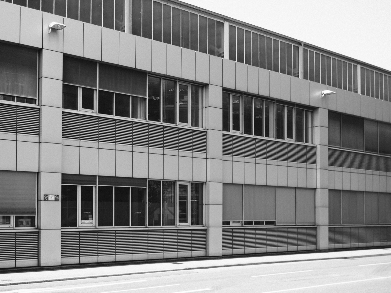 Archillect ID 380175