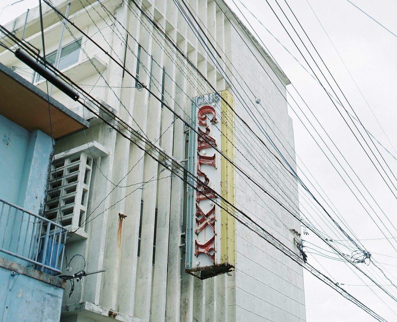 Archillect ID 380243