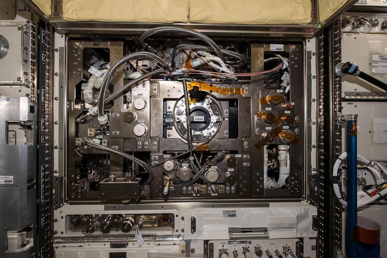 Archillect ID 380263