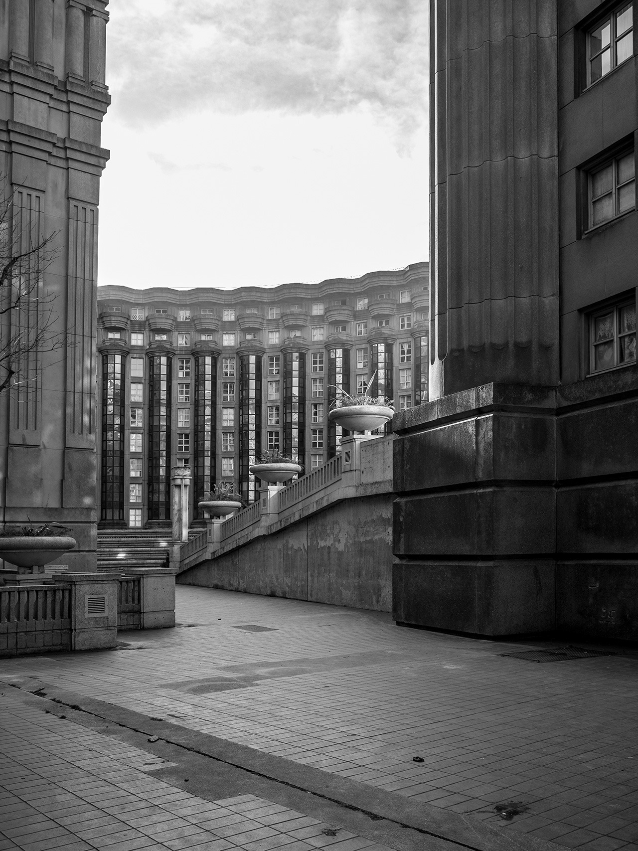 Archillect ID 380367