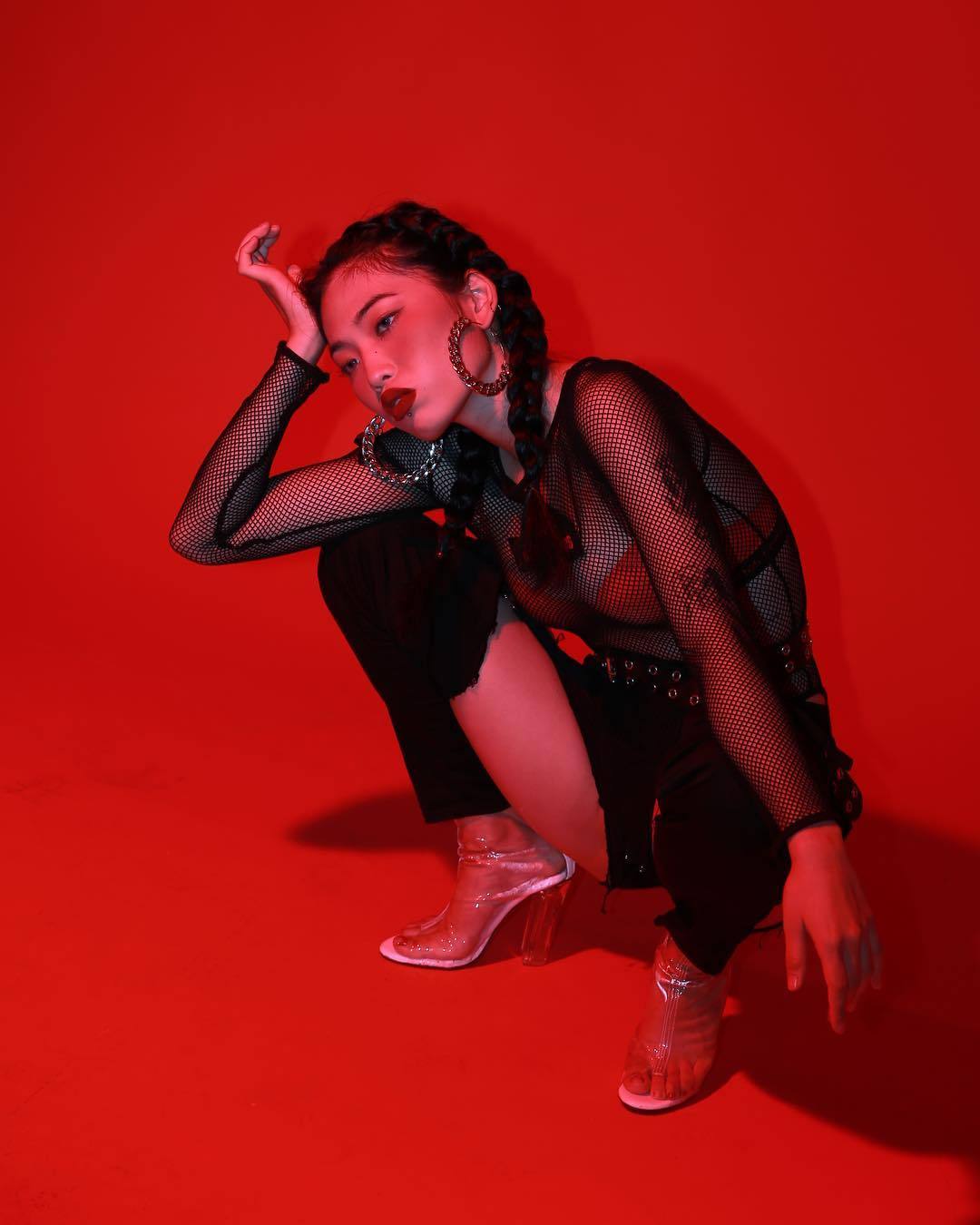 Archillect ID 380423