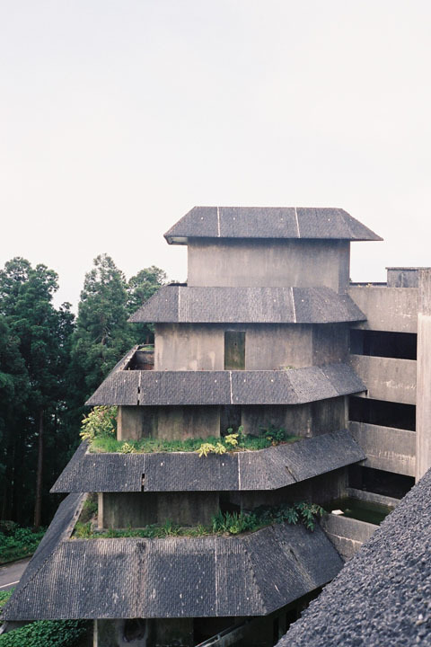 Archillect ID 380430