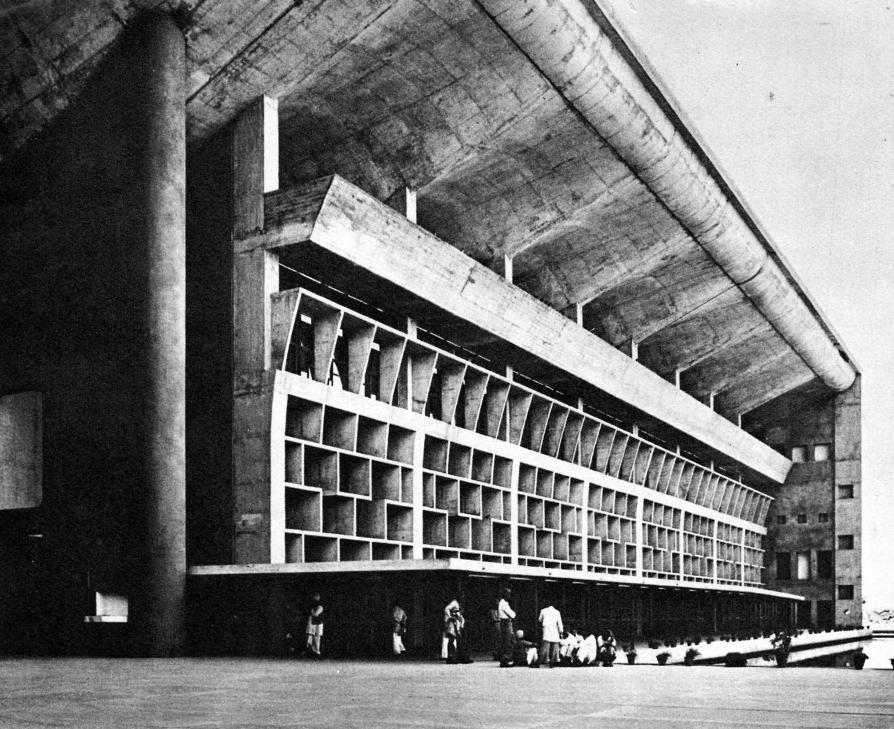 Archillect ID 380552