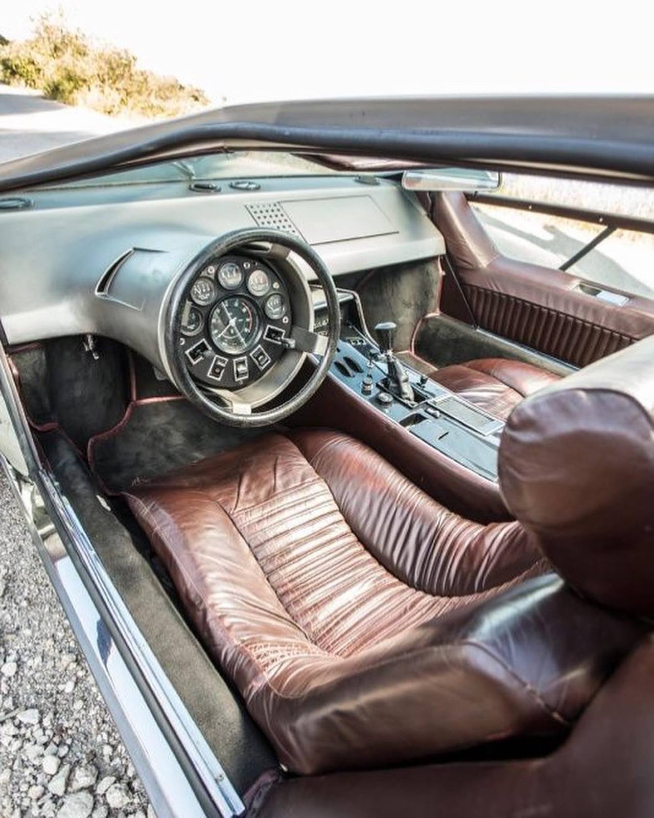 Archillect ID 380724