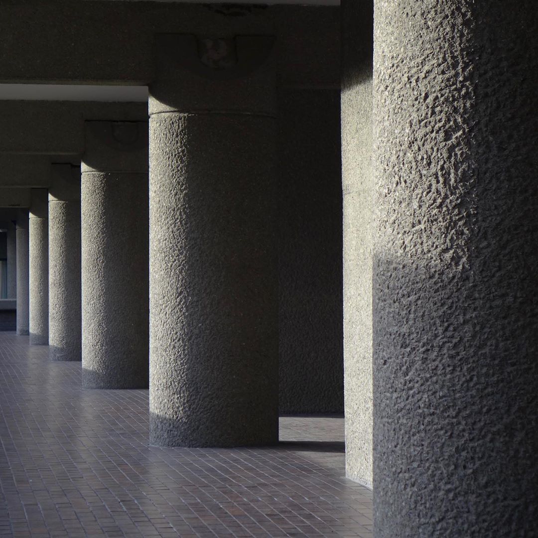 Archillect ID 380732