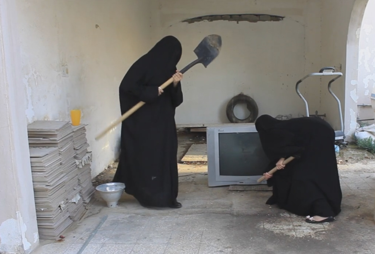 Archillect ID 380760