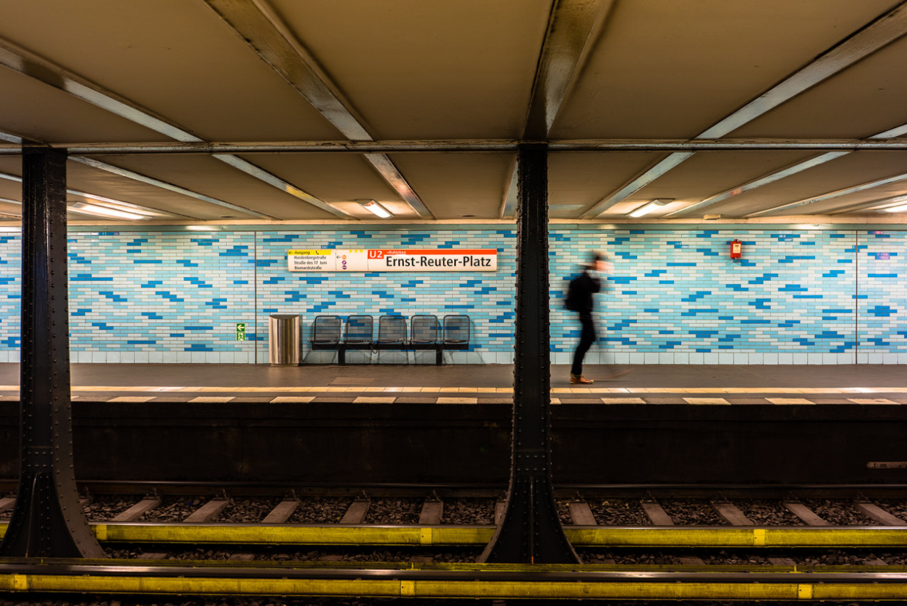 Archillect ID 380773