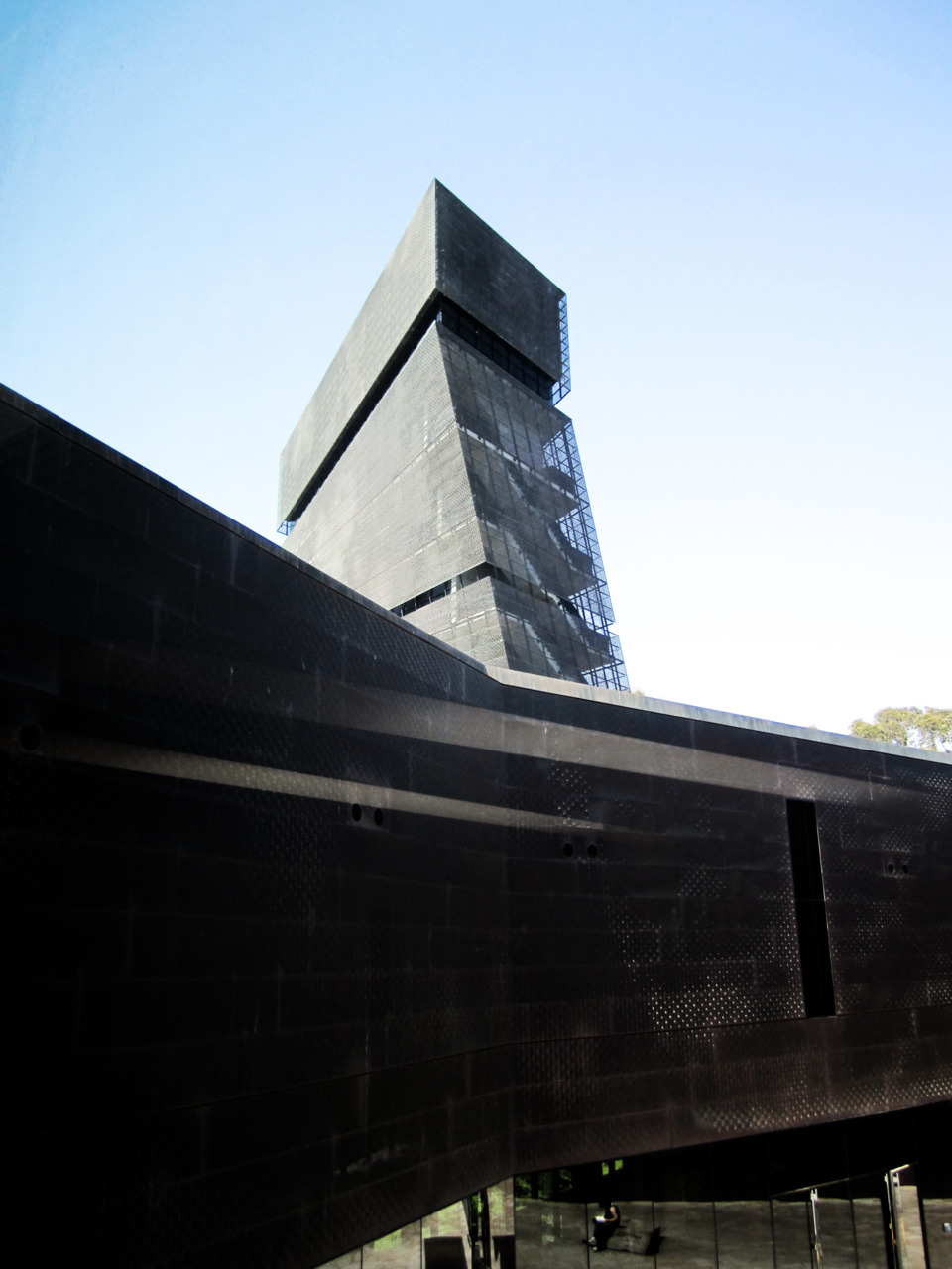 Archillect ID 380834