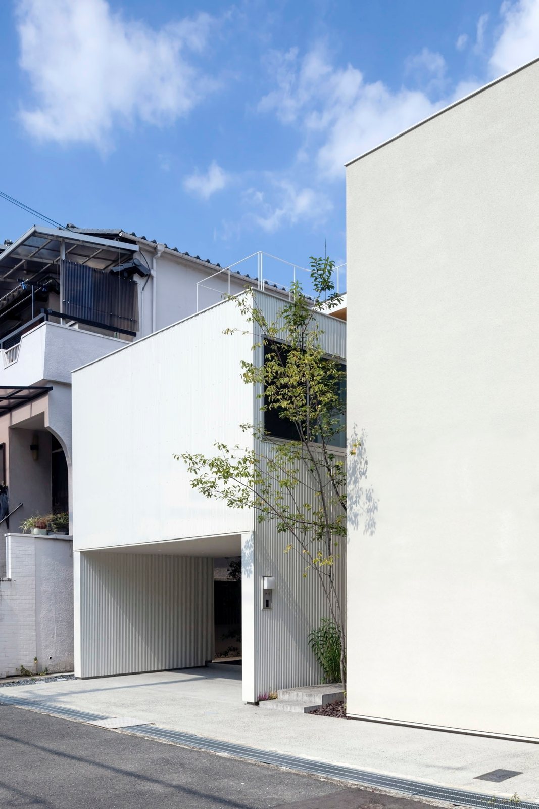 Archillect ID 380865