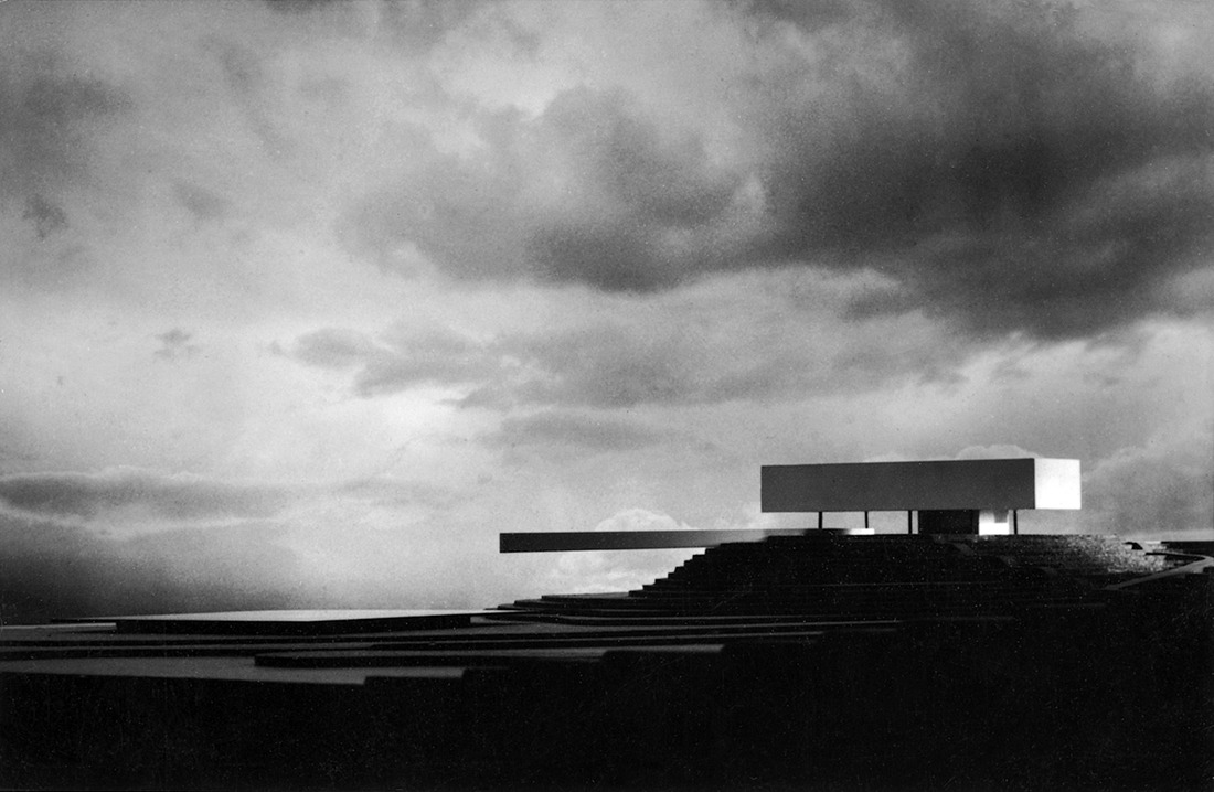 Archillect ID 380886