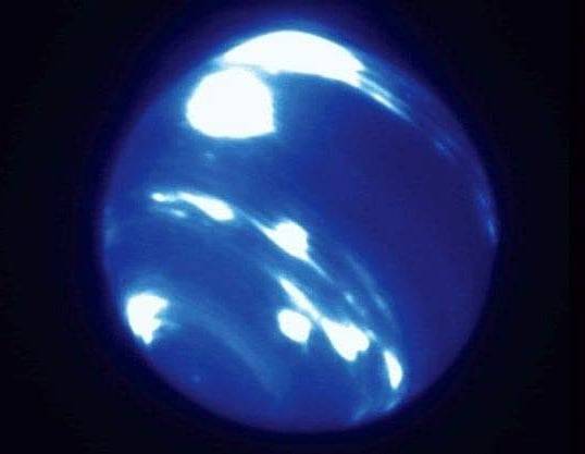 Archillect ID 380973