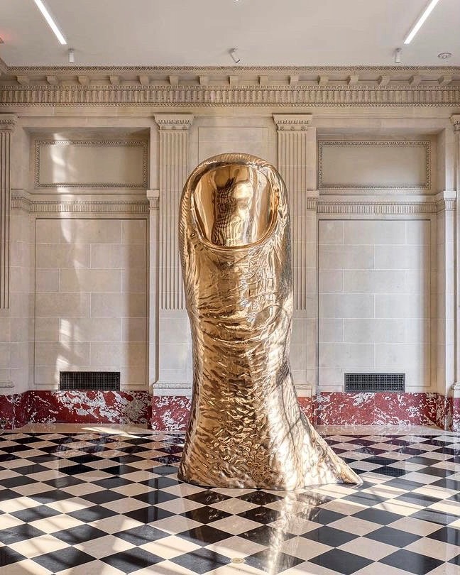 Archillect ID 380999