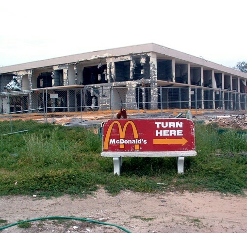 Archillect ID 381083