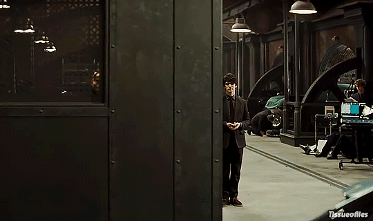 Archillect ID 381292