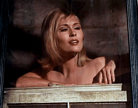 Archillect ID 381303