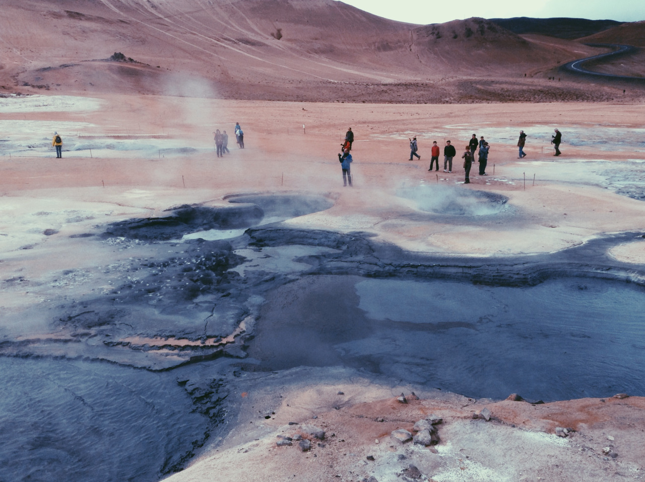 Archillect ID 381357