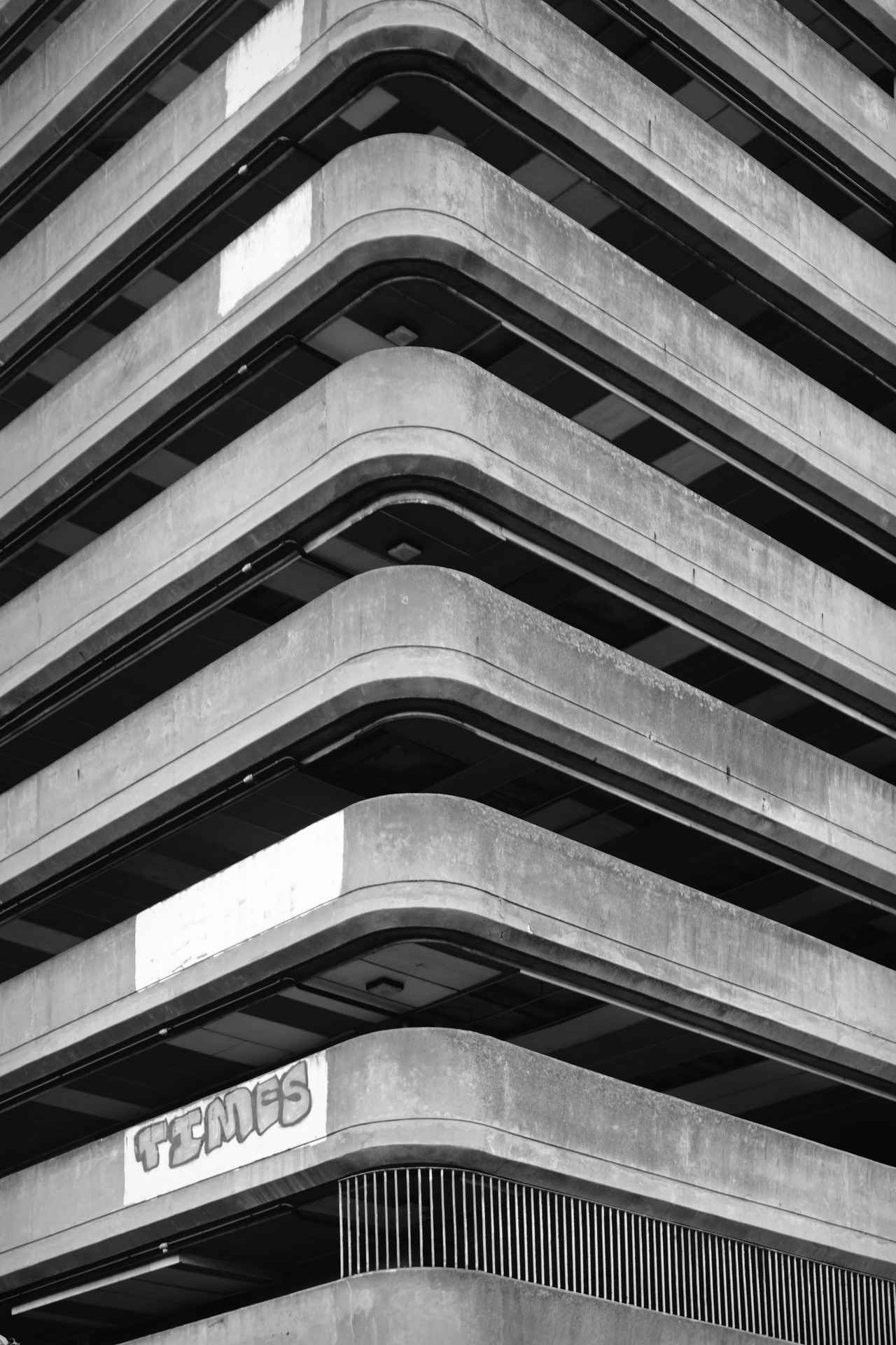 Archillect ID 381364