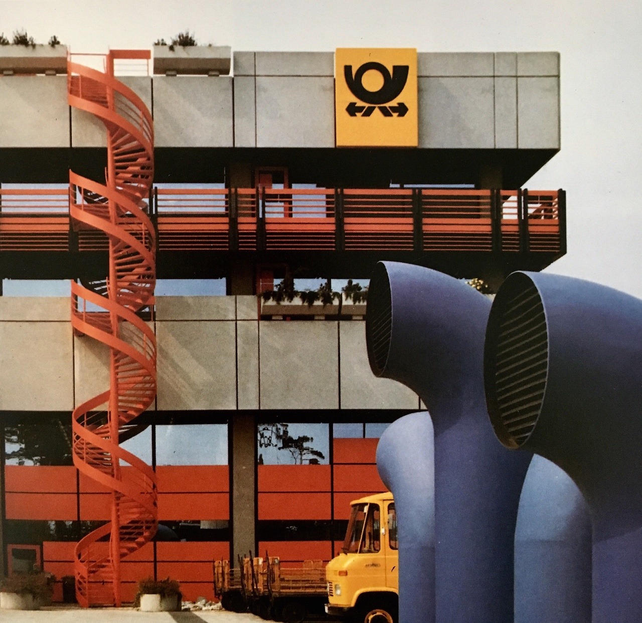 Archillect ID 381380