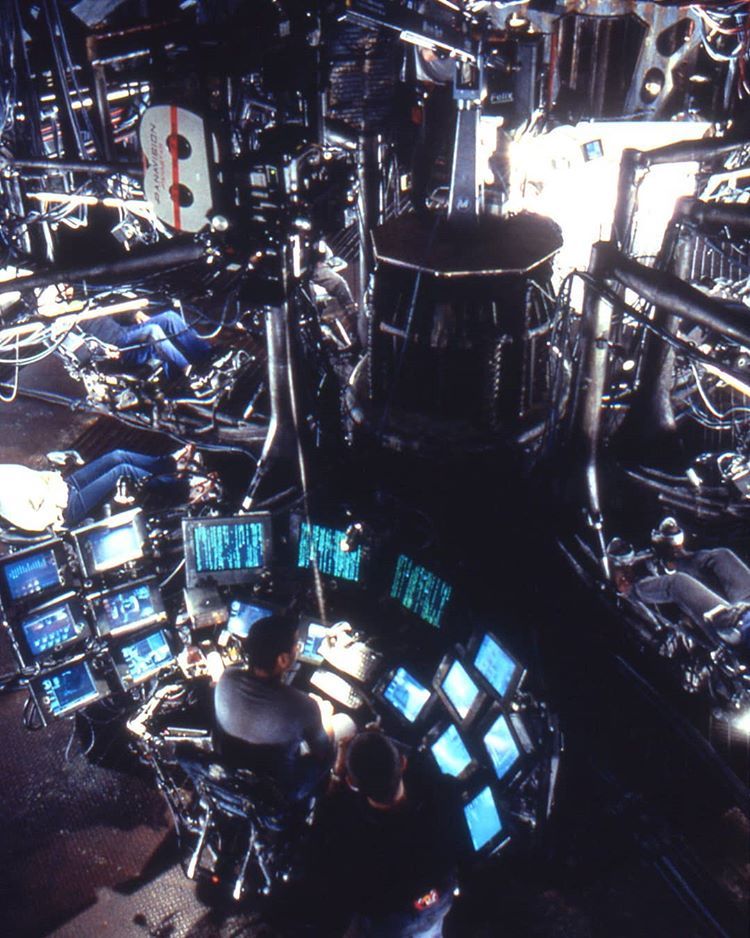 Archillect ID 381513